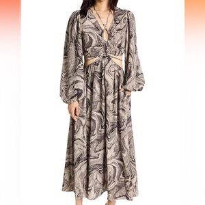 Moon River 🤎 cutout dress